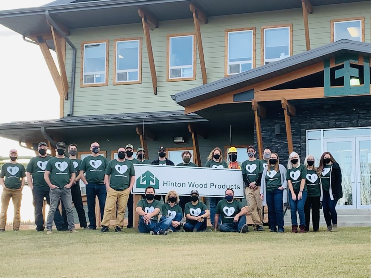 albertaforests's tweet photo. Shout-out to our friends at #WestFraser's Hinton Wood Products for showing their #LoveABForests pride! 💚 Alberta's forest industry manages our forests with great care and commitment. Sustainable? That's our middle name. 😉 https://t.co/8pQzOxOIVm