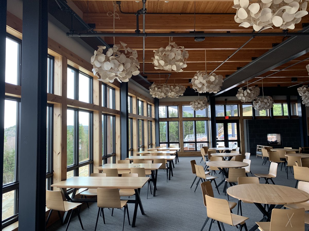 AlleghenyMllwrk's tweet photo. Introducing @BrettonWoodsonMountainLodge, a project in New Hampshire, we recently completed in a team effort with @EngelberthConstruction, Inc. and others! What an inviting atmosphere! https://t.co/kjRn8M9nyp