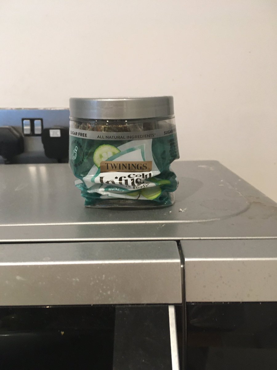 leemsdang's tweet photo. The microwave is doneso, but at least the tea survived #superTwinings @TwiningsUK https://t.co/CjGDbcB4Zg