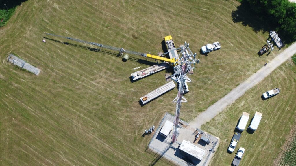 When the going gets tough, your team will be thankful to have a RT crane from La Grange on site. Our fleet of Grove RT cranes deliver incredible lifting power in a streamlined, compact package. Learn more: bit.ly/30jigKM