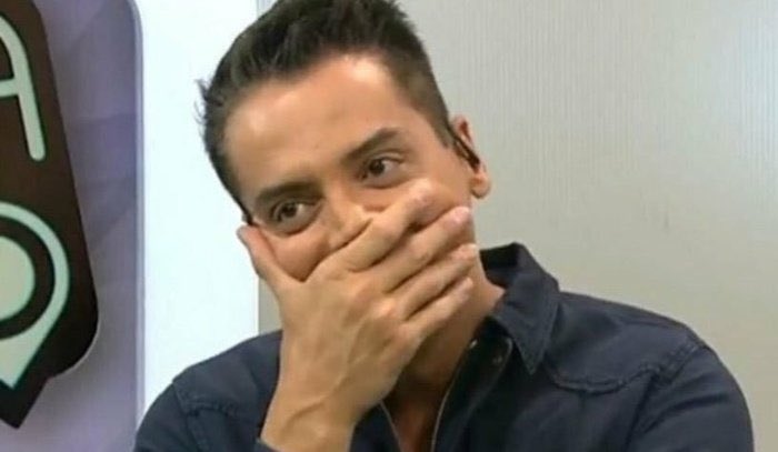 ocgofc's tweet photo. Juliano: Quero ir pra Roça pra ver se estou forte 
Eu em casa: VIXXIIIII TA DIFÍCIL #ForaJuliano https://t.co/6jcJX3l3cp