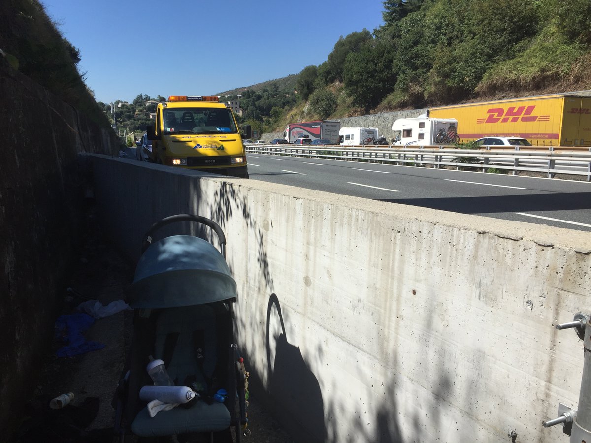 I thaught nobody could be worst that low cost airlines: congrats to <a href="/Avis/">Avis Car Rental</a> to beat them with regards to #clientexperience: provide faulty car, put family at risk, tell you to pay for assitance, then refuse to reimburse and have unpleasant client relation guys! #myvacationwithavis