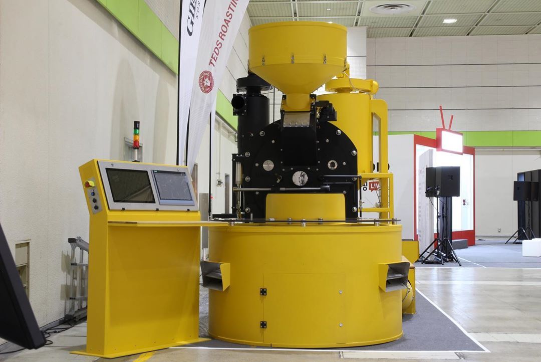 Yes, size does matter. 🔥

Our biggest machine, the Giesen W140A, is currently displayed at the 2020 Seoul Coffee Show!