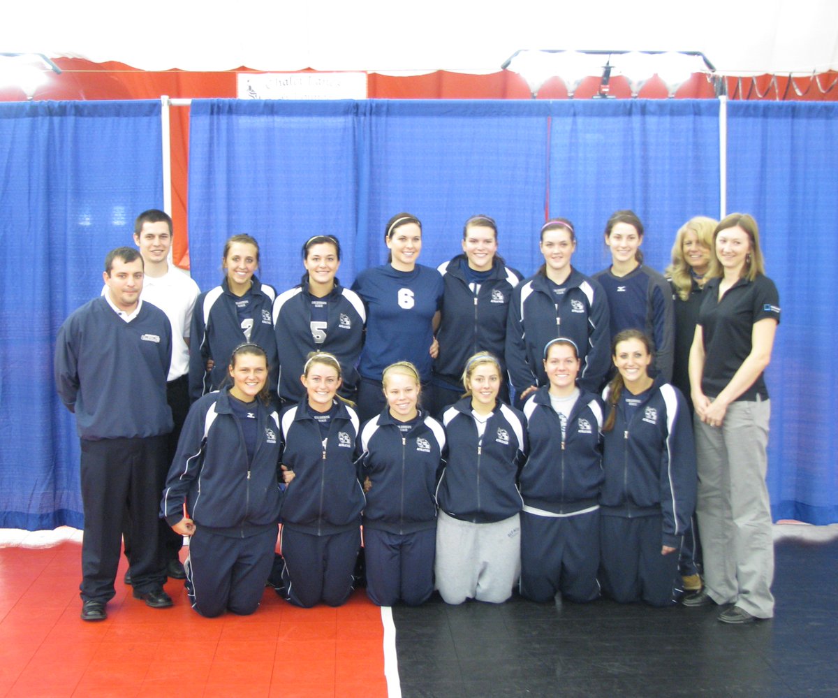 CSCC_Cougars's tweet photo. πNational Tournament Throwback π
π 2009 Volleyball Team
(The Cougars finished 7th in the nation at the NJCAA DII championship held in Wisconsin Dells, WI)
#CStateVB #NJCAAVB https://t.co/pU3RDY20Nb