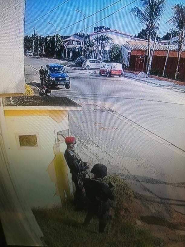 BrunoMessan's tweet photo. #CoteDivoire
La #CDEAO, l‘#UA, #ECOWAX vous êtes des inutiles de valets au service de ceux qui vous finances, des syndicats de servitude, sans dignité. Lorsque #Ouattara a bafoué l‘ordre constitutionnel, où étiez-vous? Vous ne dites rien au chaos de #Ado crée. @lobs @libe @RFI https://t.co/tkm2JfvNbT
