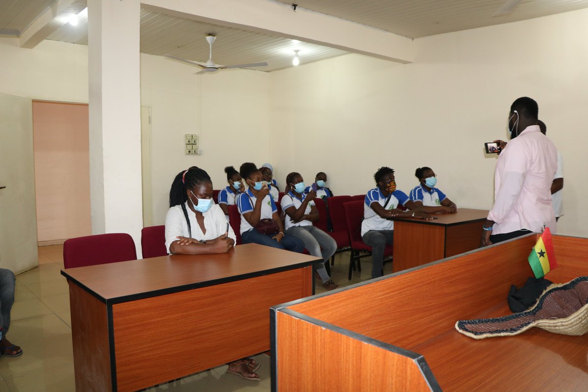 WIUCGHANA's tweet photo. A visit from students of SEED Institute of Languages, who toured the various facilities of the school and also expressed their joy to be hosted here. https://t.co/dMcM9vubSc