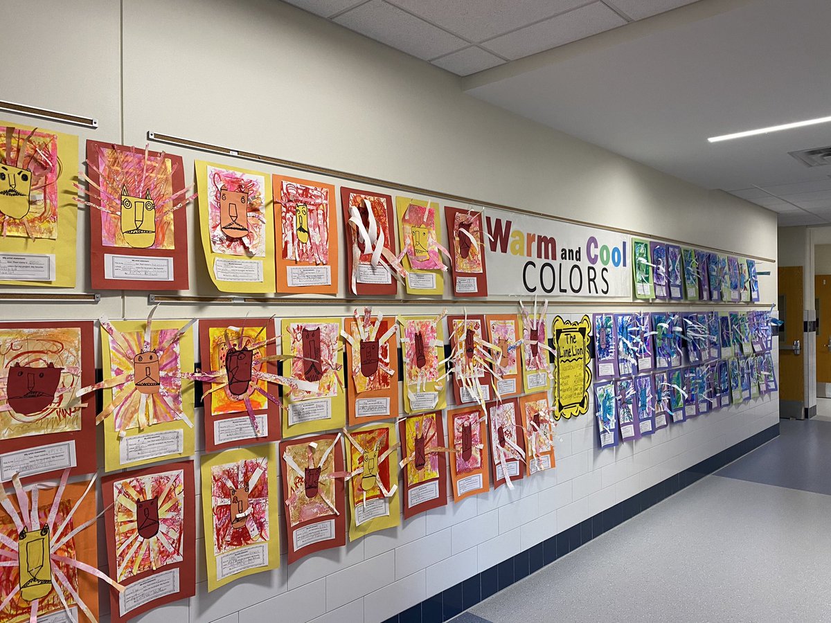 TurnpikeES's tweet photo. Amazing artwork filling the hallways! https://t.co/DbCZn9QRd2
