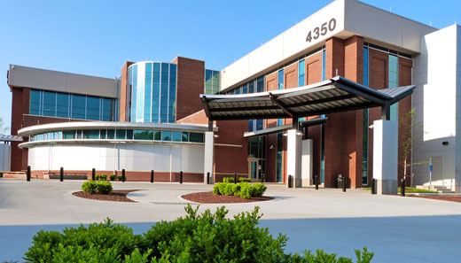 ithinkKC's tweet photo. .@KUHospital receives $2M from longtime and loyal supporter Annette Bloch to advance proton therapy. Proton therapy will be provided through @KUCancerCenter - the regionโs only National Cancer Institute-designated cancer center. Read more: https://t.co/69CXkiTqLQ. #KCHealth https://t.co/akX5cnRawJ