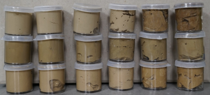 GEOMAR_en's tweet photo. Sediment and pore water - the team of expedition #MSM96 explains in its blog the preferences of geochemists for "fluffy" samples from the #deepsea: https://t.co/HHhyav3H5Q

Photos by @timmschoening https://t.co/sAl7Vphkls