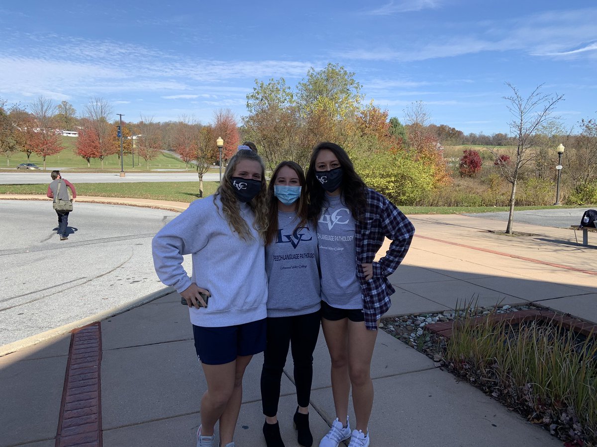 LvcSpeech's tweet photo. It’s a Sad day when the CSD/SLP students leave but we will see you on Zoom socials! https://t.co/BtoWDq0KkW