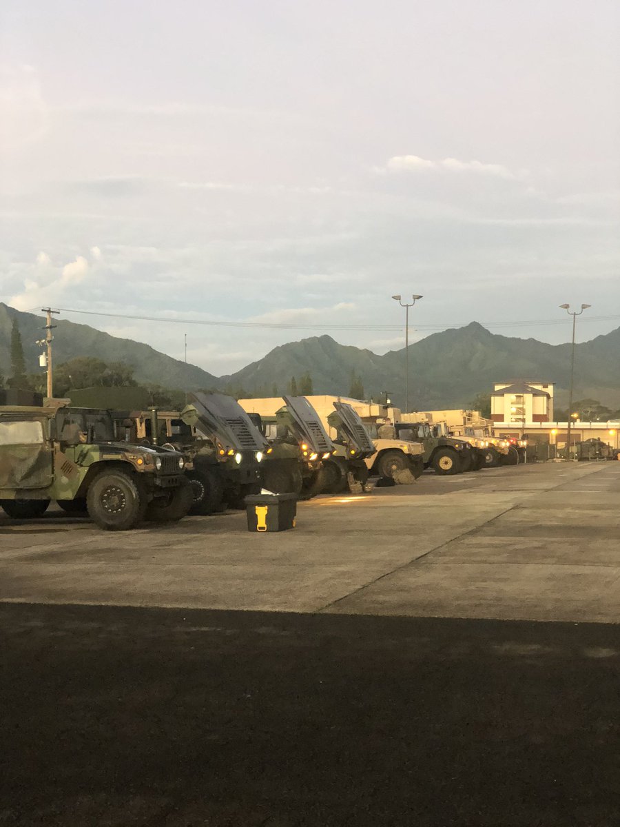 Sun is coming up on Oahu and the @25thDivarty is well into our day already! #FreeandopenIndoPacific #AmericasPacificDivision @USArmy @25thID @25thIDCG @25thDIVARTYCDR