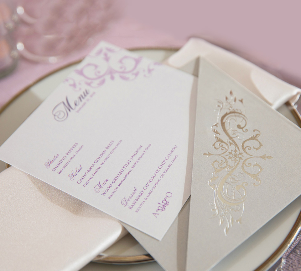 atelierazure's tweet photo. #tbt to this "Jewels of Chicago Winter Wedding" shoot where @atelierazure (previously Love On Paper) designs were featured as part of the table decor. ⁠
#weddinginspiration #menu #weddinginspo #weddingplanning #weddingreception #weddingdetails #weddingday #engaged #weddingdecor https://t.co/yNti4K5xMO