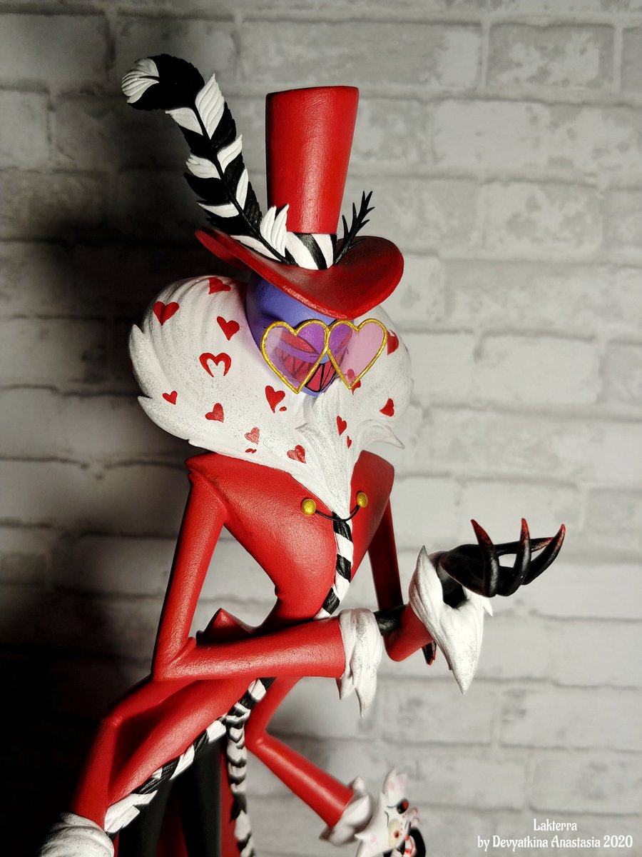 ✨激レア✨RED VALENTINO ✖️ディズニーコラボ限定 パンプス36.5 🔥❤️Valentino❤️🔥 ○ Figure size: 35 cm (high); 12 cm (stand