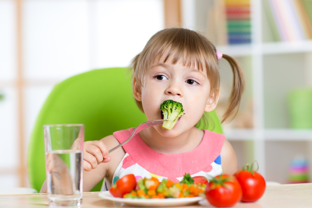 Nutrition4Baby's tweet photo. Today's fantastic webinar Learning to love veg 🥕🍆🍠 🥦 is now available on our website in case you missed it or want to watch again https://t.co/uitVvqtapS @SR_nutrition #seeandeatveg https://t.co/bZnbrZCCG3