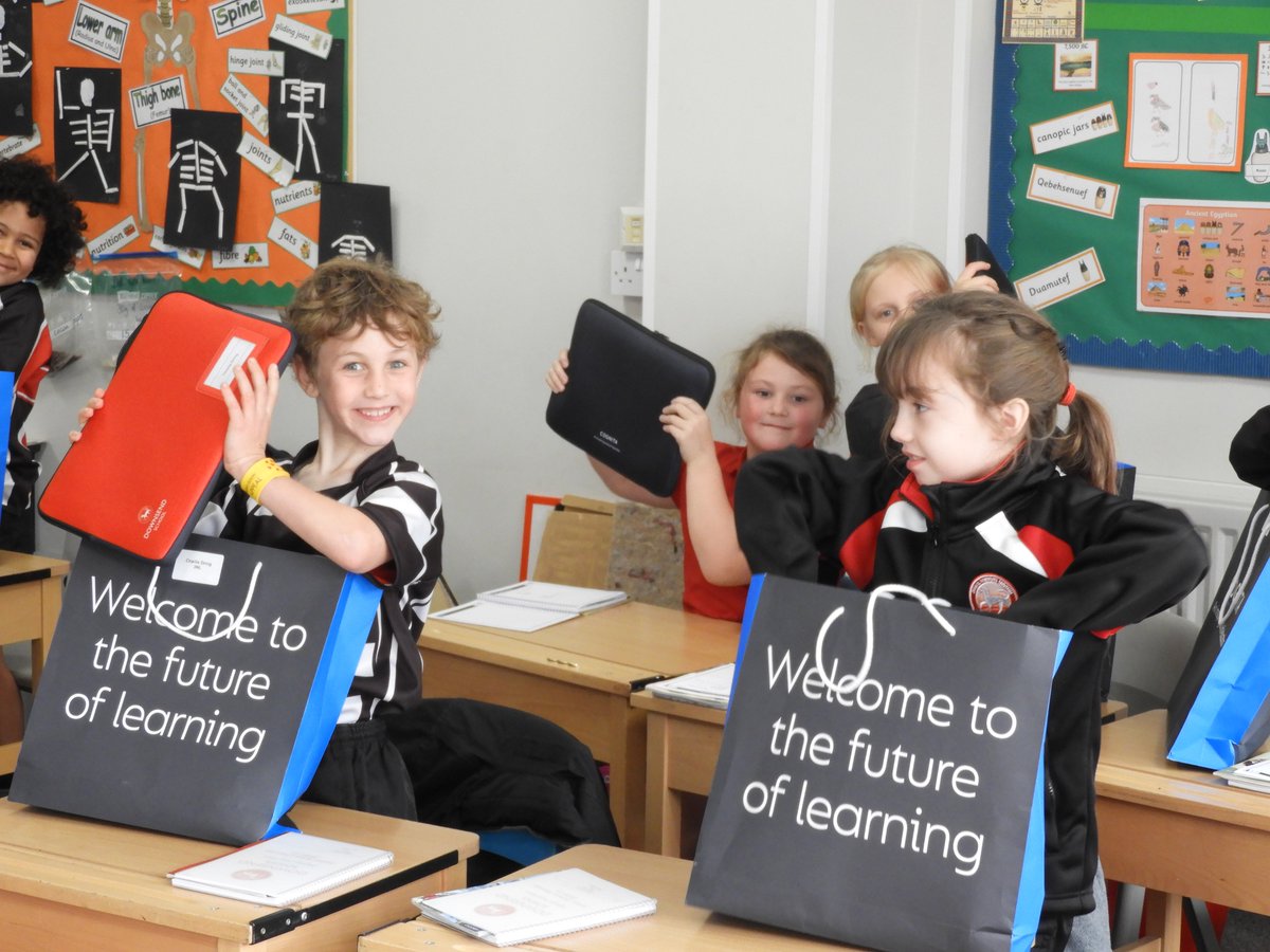 DownsendSchool's tweet photo. Year 3’s turn today as the roll-out of one to one devices in our Junior School begins! We cannot wait to see the children harnessing their natural curiosity and growing technological skills to bring their learning to life!
#developingforthefuture #digitalskills #cognitaway https://t.co/DZorwmciiC