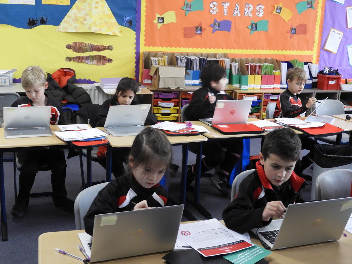 DownsendSchool's tweet photo. Year 3’s turn today as the roll-out of one to one devices in our Junior School begins! We cannot wait to see the children harnessing their natural curiosity and growing technological skills to bring their learning to life!
#developingforthefuture #digitalskills #cognitaway https://t.co/DZorwmciiC
