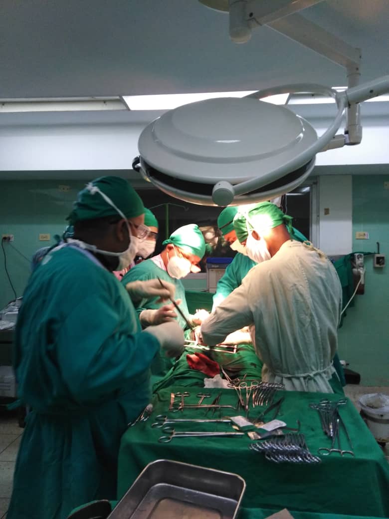 hosp_r's tweet photo. Cirugía electiva hoy en el Hospital
Acretismo Placentario#Matanzas #Cuba @GeoPAlvarez
@Japortalmiranda @yunitacuba
@Toni_bit @AilujCasanova
@anisleyfuentes1 @DPSMtzas @HOdireccion https://t.co/wEA8sTMlnA