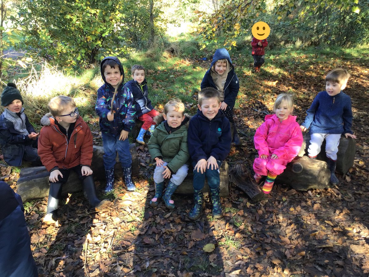 EyfsLakeside's tweet photo. RS loved their first Forest School session with Ian! They learnt the Forest School rules, played leaf snap and enjoyed exploring. https://t.co/gQxwTpQP7T