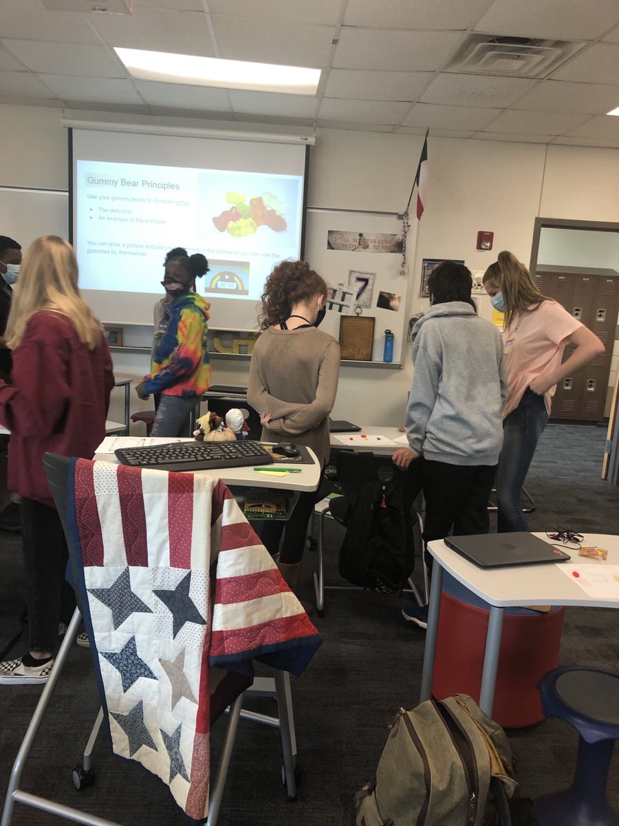 ConklinSteph's tweet photo. Who has the best Gummy Bear illustration? ⁦@ClarkMSCougars⁩ #engagedstudentslearn https://t.co/JEAxtjj5PW