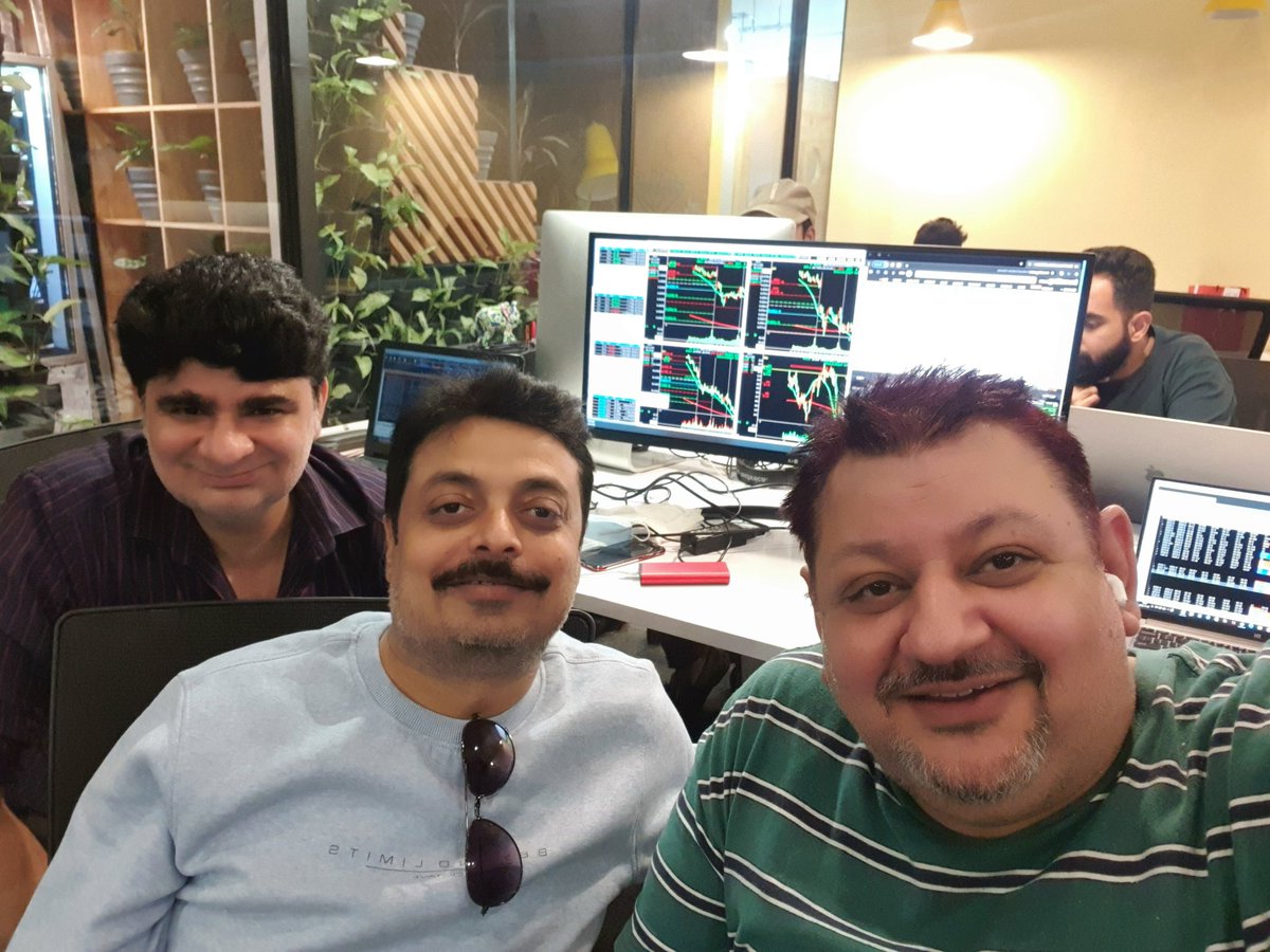 bwithdeepak's tweet photo. trading room today
@mayankbisen22
@Rishijuneja1
#noidatradinghub
#tradersloop https://t.co/X6psnTIPFm