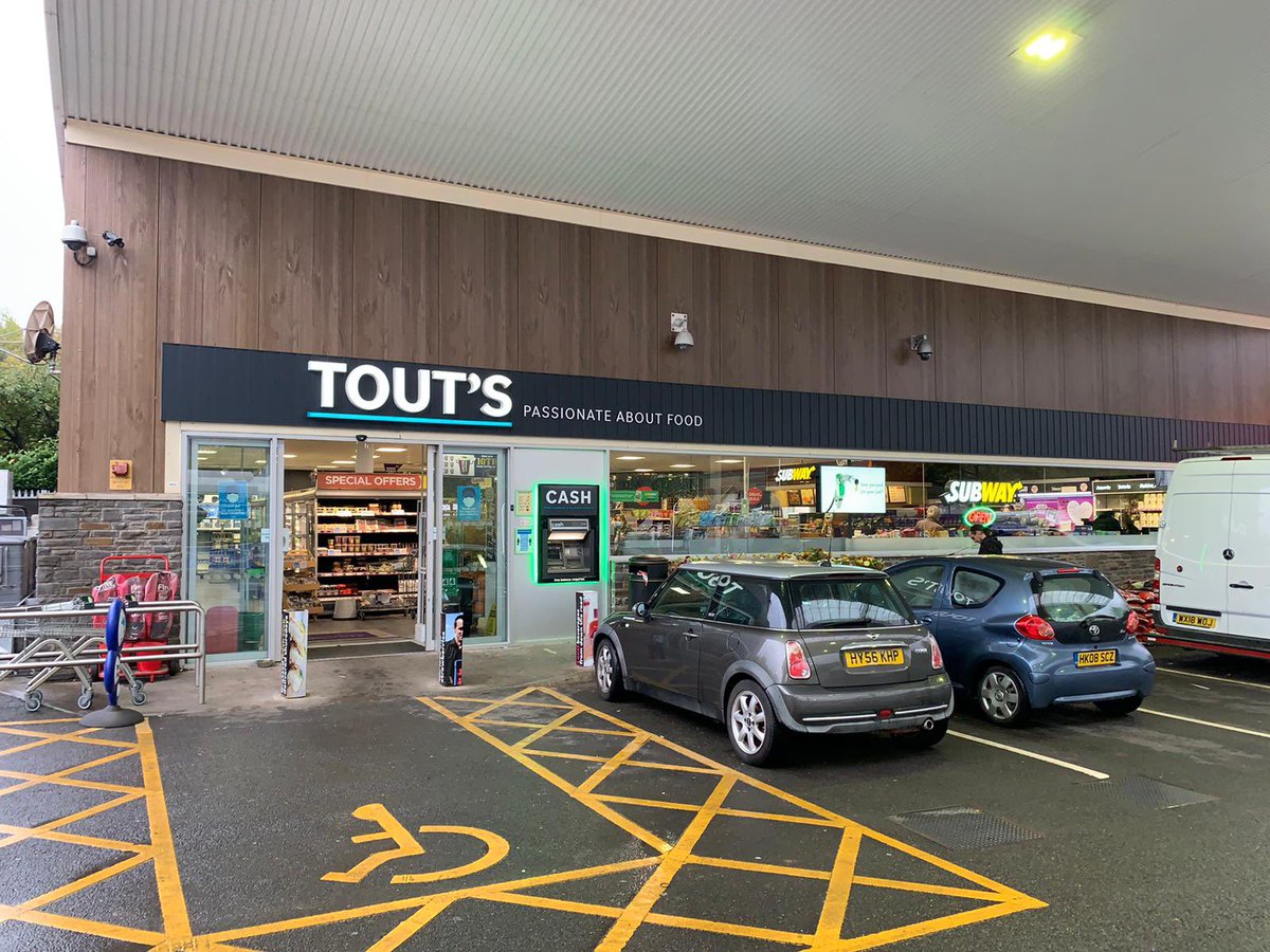 createsignsuk's tweet photo. New Eye Clinic for UWE and duel site fuel/supermarket rebrand https://t.co/3azc1rRjxM