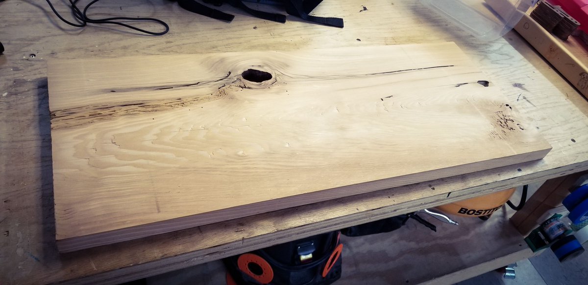 RoosterWorx's tweet image. This backer is perfect for the rusted tattoo sign. Check out that character with knots, bug holes, and roughness

Dig the design, slide in my dms
🐔
🐔
🐔
#tattoosign #rustymetal #rustysign #uglytobadass #backerboard #oldwood #planedwood #metalsign