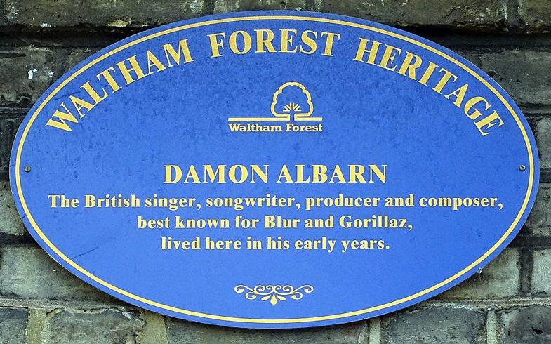 It turned into a full-length cartoon book, which Mum gave to friends who lived in Leytonstone’s Fillebrook Road – the street, incidentally, where Blur's Damon Albarn grew up. (I probably bumped into him as a nipper. Maybe in Santa's grotto at Bearmans.)