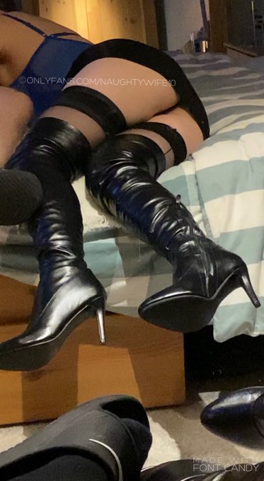 Wonder what I&rsquo;ve got my 👄 wrapped around 😈🍆💦  @SXXXYGRLS @Booty_Kingdom_ @AZwtf_2 @OfficialTeamTNT @AdultBrazil<a class="tags" href="/tag/sxxxygrls">@sxxxygrls</a>