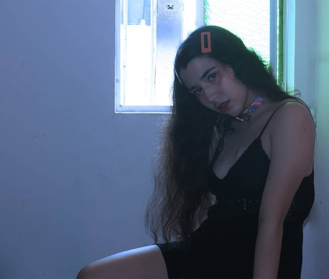 Av13Daniela's tweet photo. bad girl? jajajaja diosito dame bubis please!!!! son muy caras las otras!!!!! https://t.co/A3H4DOUq44