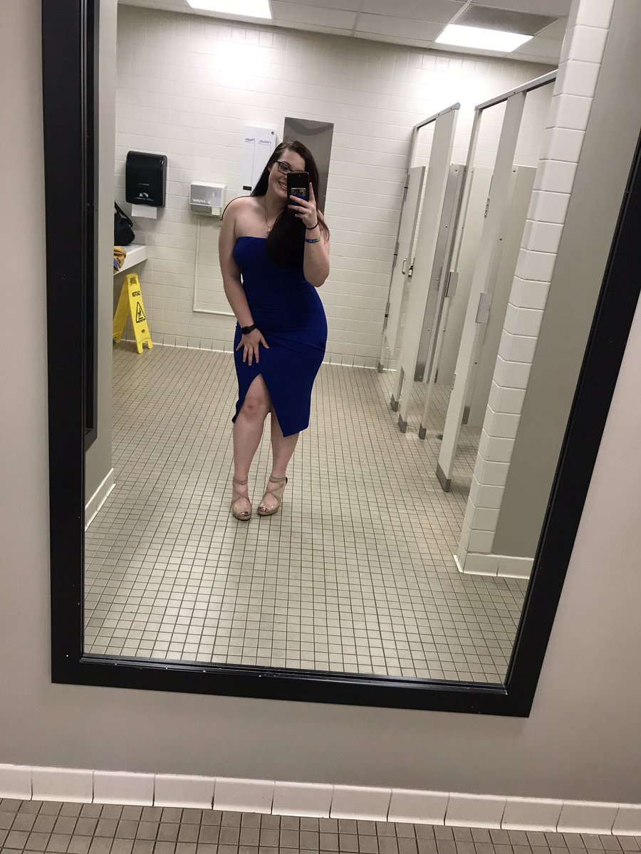 acprice4's tweet image. RHOvember 5th, is that you? #live5 #RHOVEMBER