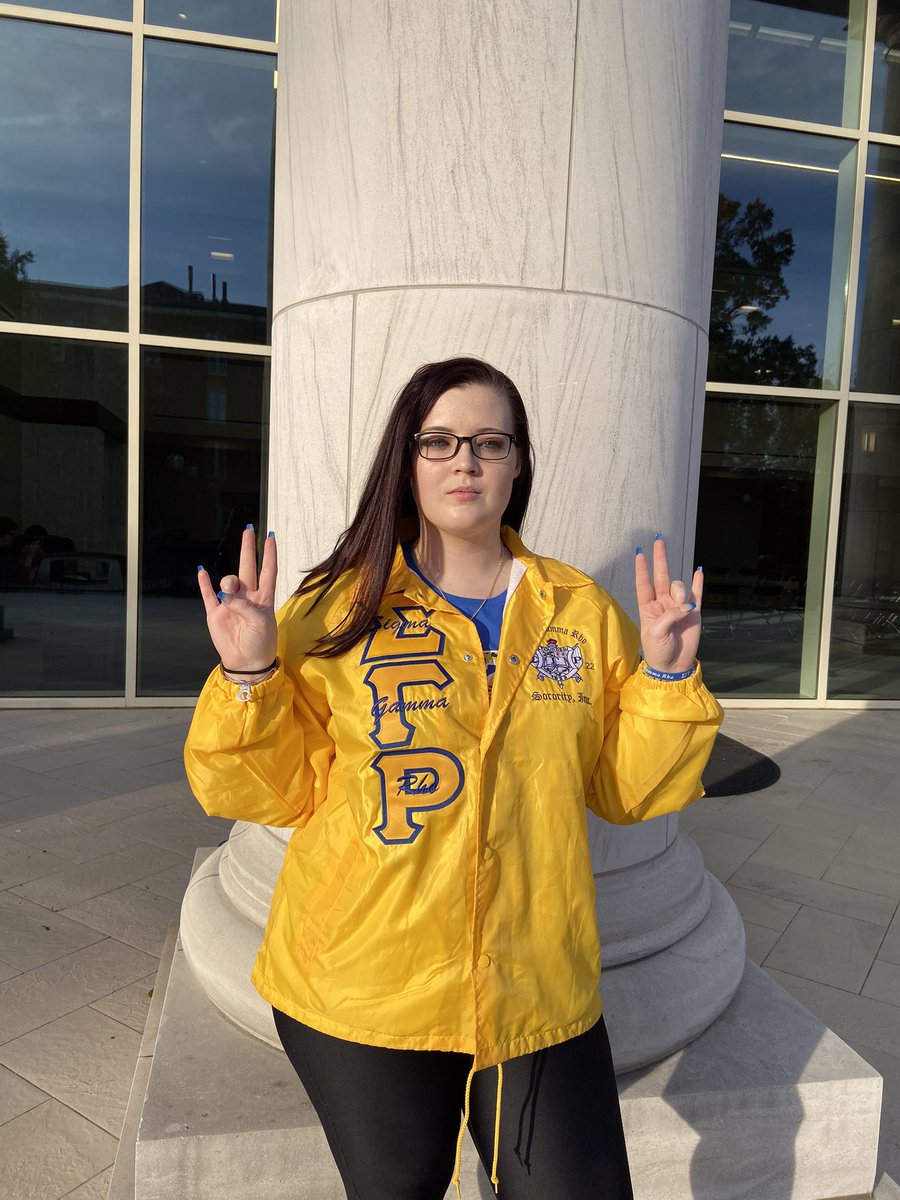 acprice4's tweet image. RHOvember 5th, is that you? #live5 #RHOVEMBER