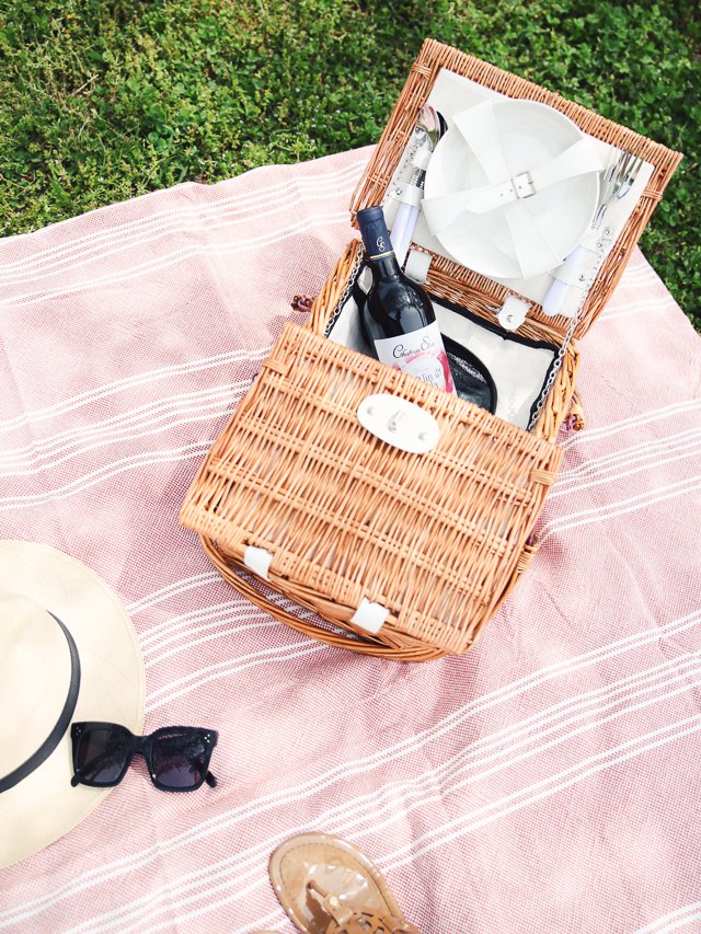 Excited to announce our new Picnic d’Chateau program. Order a pre-packed picnic basket (wine included) and have it delivered to your guestroom door, or pick it up from the winery, and enjoy a lunch in our vineyards.