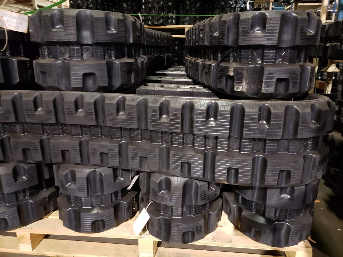 rubbertracks_am's tweet photo. $100 of any set of 2 C-Lug Tread Rubber Tracks. Offer is valid until Saturday 6pm Eastern time. USE DISCOUNT CODE - FB100
https://t.co/Wd8bINTnOH⠀
1-888-328-1037⠀
#rubbertracks #tracks #heavyequipmentlife #ny #bobcat #undercarriage #cat #asv #johndeere #skidsteer #clug https://t.co/trhY484jeG