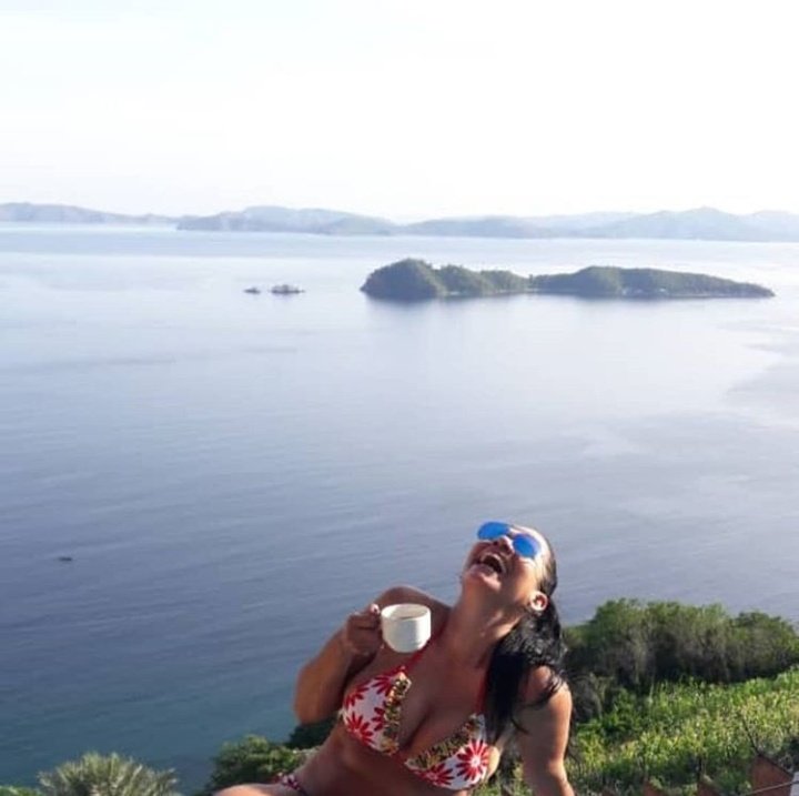 VenezuelaLinea's tweet photo. Otro pequeño paraíso con vista al mar. En Puerto la Cruz, vía  Cumaná  está la Posada Villa Paraíso. 

Un lugar exquisito para apreciar apreciar las bellas aguas del Parque Nacional Mochima. https://t.co/aMhb5XhpVT