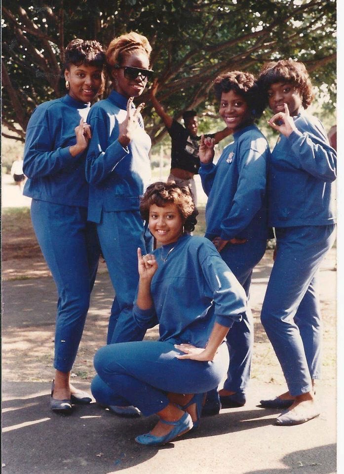 UNT_SGRhos's tweet photo. Had to bring out these beauties for #ThrowbackThursday SGRho just donβt let up ππ. #SigmaGammaRho #SGRhoEtaAlpha #12DaysofRhovember https://t.co/sZ4CUnBpag