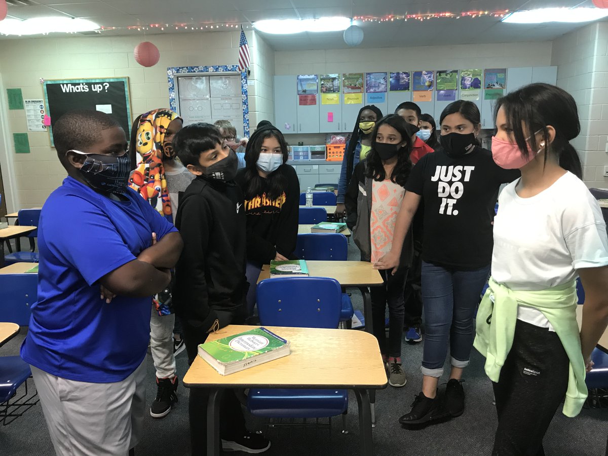 KissamPRIDE's tweet photo. STEAAM Clubs
5th & 6th grade students had a great day in the Lego, Robotics, and Drama Clubs. #STEAAM #KissamPride #TheChapelHillWay https://t.co/X1bYyjpHUU