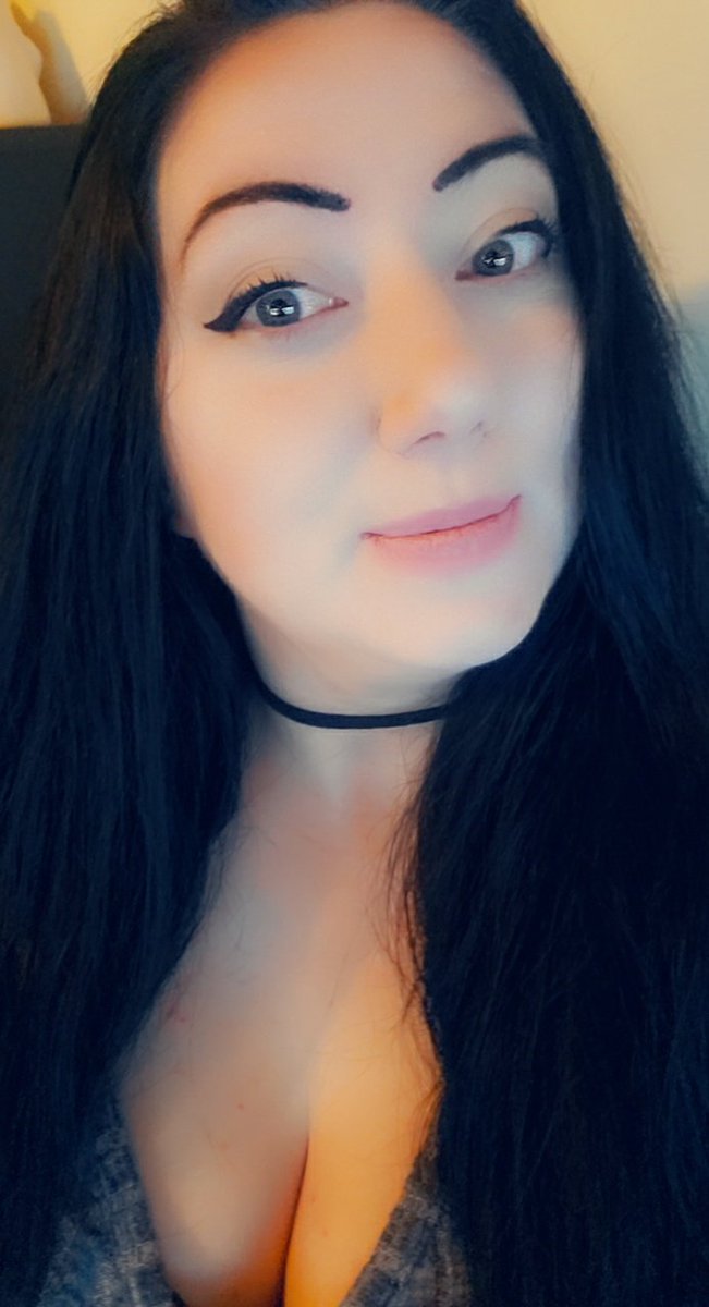 ladyofduskwood's tweet photo. I've developed a covid heart condition but things are improving with steroids and medication. We *will* get back to a regular recording schedule ❤❤
#doingokay https://t.co/8nuwNztBrL
