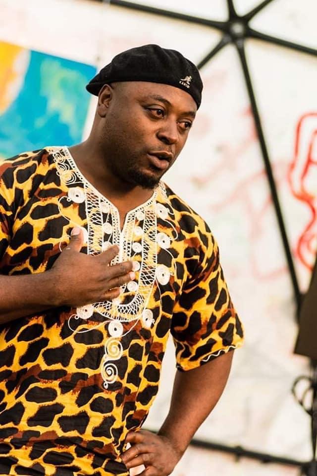 TORtheatre's tweet image. We are so excited to be hosting an online Zoom workshop with @yomadene1 on the theme of "Memory and Place". Click here to register for your ticket bit.ly/3ey7lTw - but be quick, there are limited spaces available! #Gweithdy #Ysgrifennu #Wales #Writers