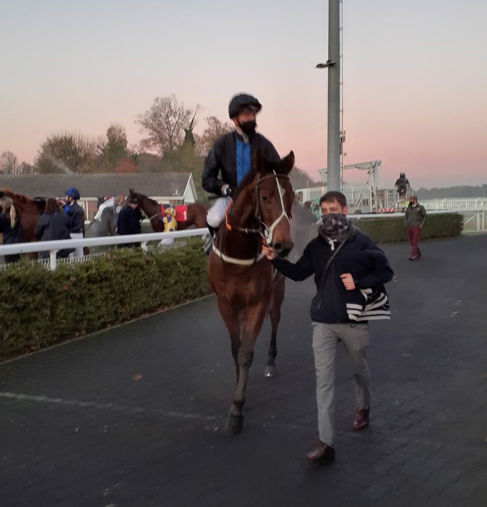 Fantastic win from Vitalline at Kempton in the 4.25 today! Congratulations to all connections. 👏👏👏🎉🎉🎉 Ridden by David Probert, trained by Rod Millman and bred at Whitsbury Manor Stud <a href="/jrmillman/">James Millman</a> <a href="/davidprobert9/">David probert</a> <a href="/WhitsburyManor/">Whitsbury Manor Stud</a>