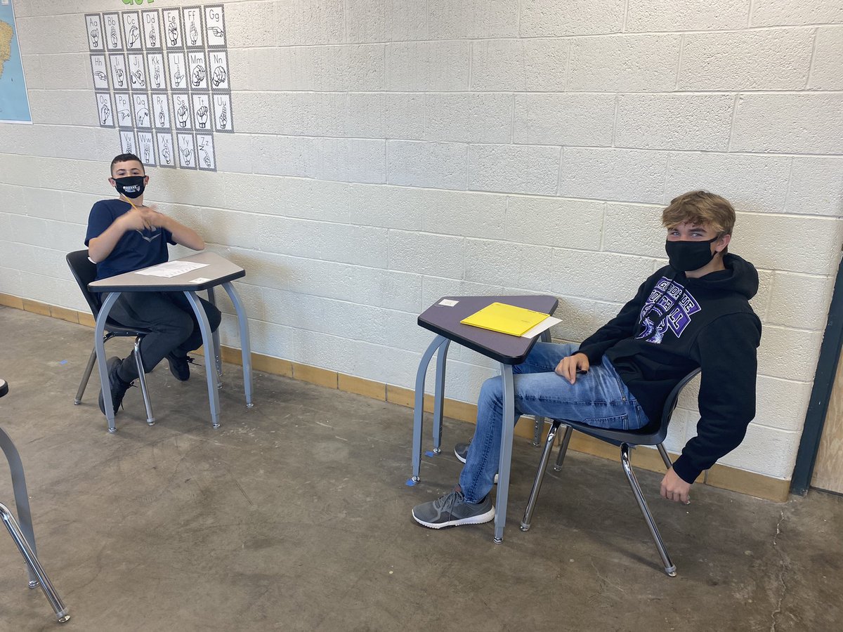 Spanish 1 students are playing some socially distanced Battleship to practice using vocabulary! #GoodhueSchool