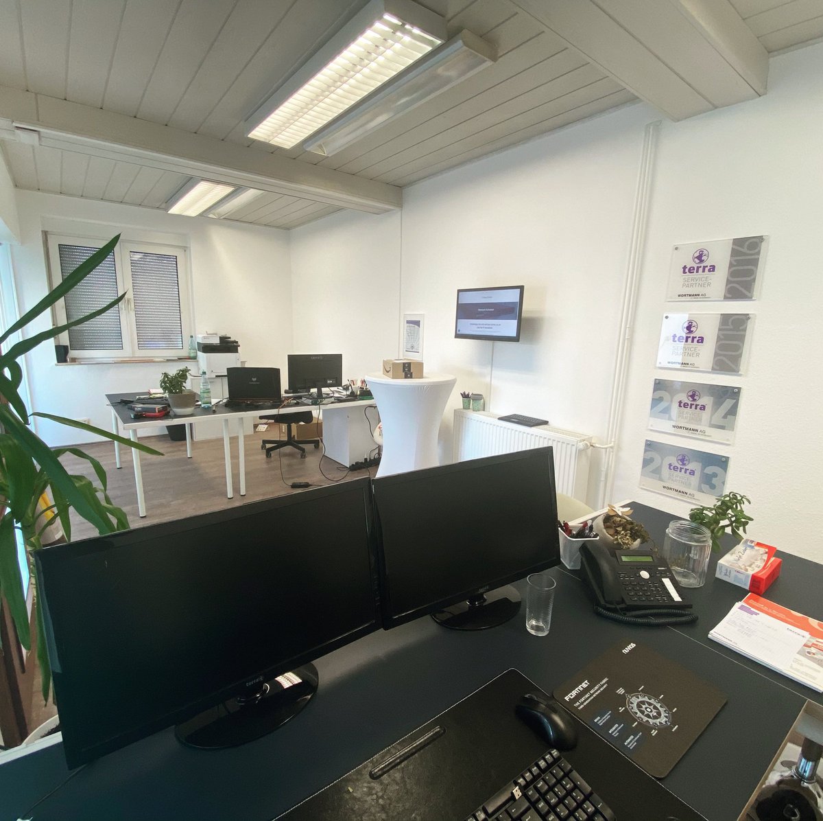 IT_Servicepoint's tweet image. Alles rund um IT Sicherheit gibts auch bei uns online. 
ist-servicepoint.eu/shop 

#schenklengsfeld #badhersfeld #bsi #fulda #fuldacity #itservice #itsystem #fashionblogger #style #microsoft #windows #Antivirus #Trojaner #Security #Maleware #Spam #Schutz #Phishing #ITSicherheit