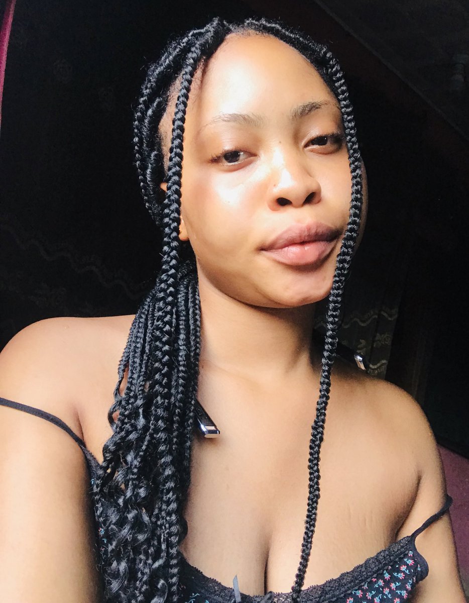 Iyefu3's tweet photo. It’s the skin for me ,my biggest flex 🦋🌼🌻 https://t.co/aC2yLXuL32
