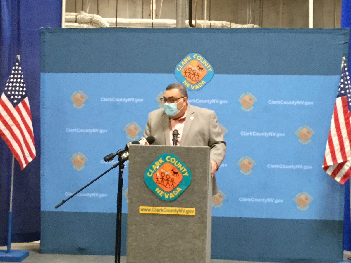 8NewsNow's tweet photo. Clark County Registrar emphasizes that he cannot say how many ballots still need to be counted — the US Postal Service is still delivering #8Nn #Election2020 https://t.co/qlia0FTS2e