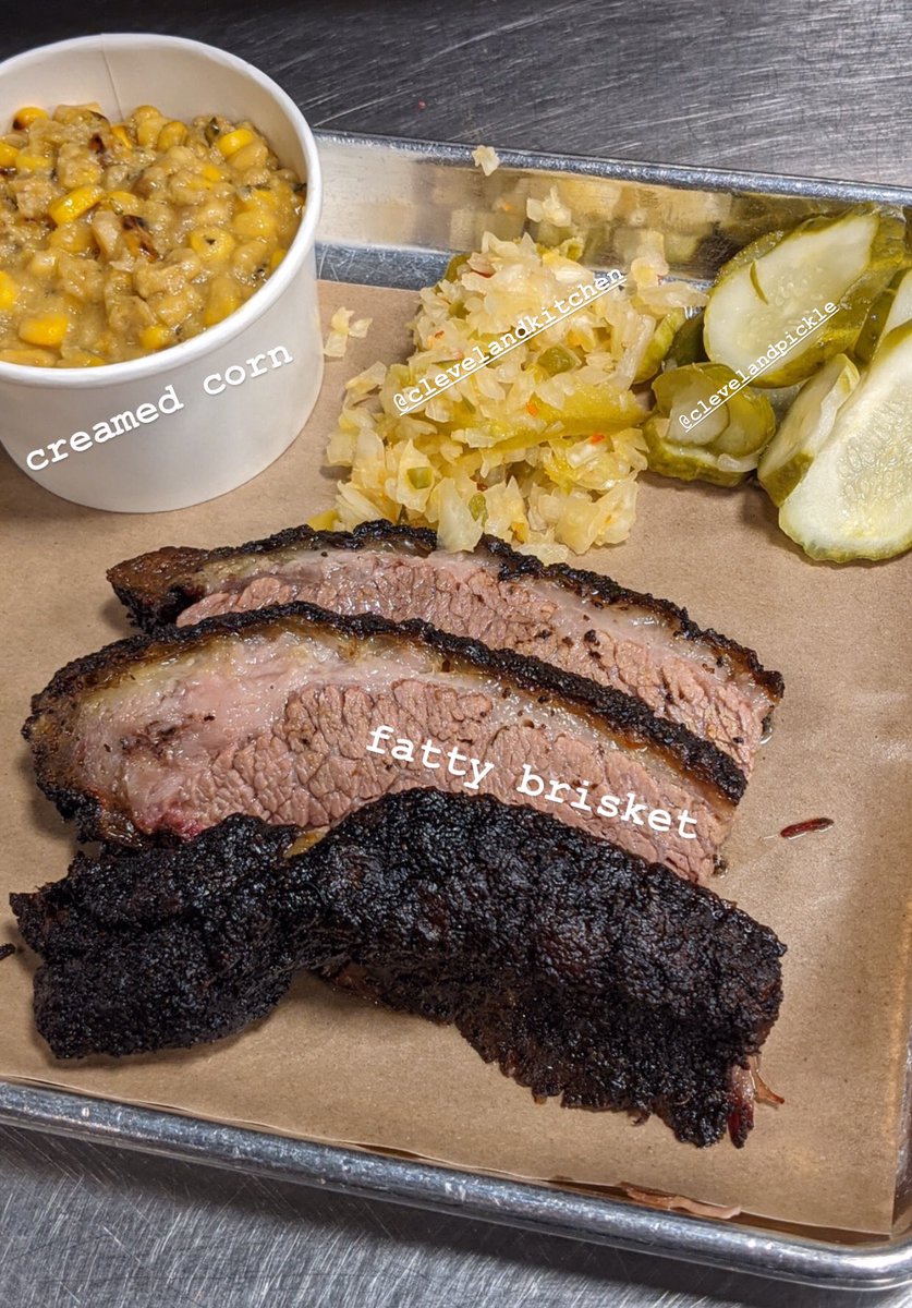 mabelsbbq4th's tweet photo. youโre BARKing up the right tree! ๐คค#getit #thatbarkthough https://t.co/Uwsn27kjQs