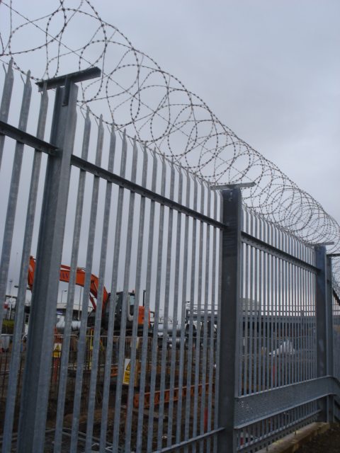 candrfencing's tweet photo. Following government announcement of #COVID19  #lockdown until Dec as a supplier to #construction we remain open and operational – whilst of course continuing to observe the measures we’ve put in place to keep our staff and customers safe https://t.co/PhUvZZN7lC