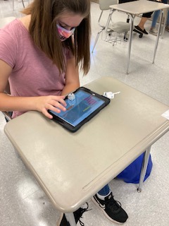 ShelbyEdTech's tweet photo. @AnitraStallwor2 Ss at @Shelbyedk12alus Montevallo Middle School are #problemsolving through the #engineerdesign process with @Ozobot! https://t.co/Y3Jb2TNZUZ