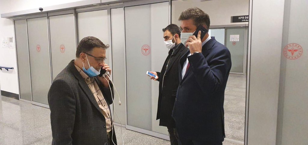 ITCResmi's tweet photo. Geçirdiği trafik kazası sonucunda ağır yara alan ITC Yürütme Kurulu Sekreterimiz Murat Gedik, ITC Türkiye Temsilciliği tarafından Ankara’da karşılandı. https://t.co/HqeGjddjDG