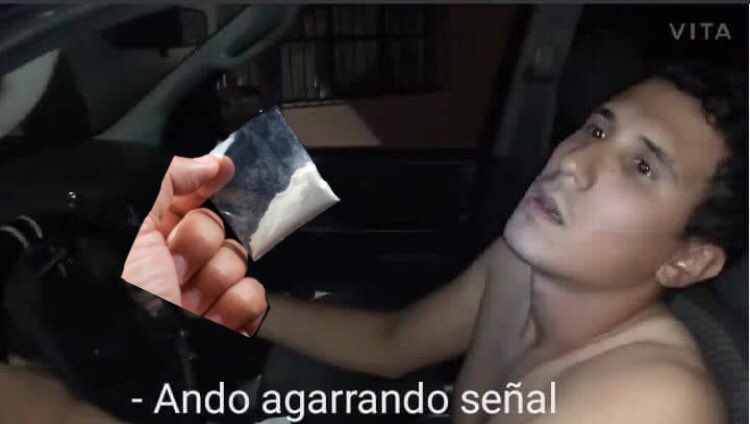 ZeusParker3's tweet photo. Yo diciéndole a mi compa que anda bien pedo que salga del baño por que ya tiene media hora dentro🚽............. Mi compa: https://t.co/kveBI32md8