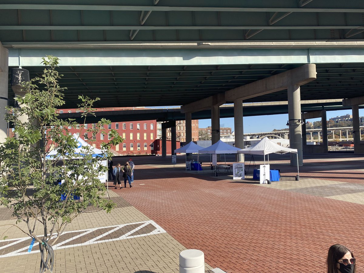 Beautiful morning in the historic West Bottoms celebrating <a href="/KCMOwater/">KC Water</a>’s ribbon cutting for the CID/West Bottoms green infrastructure site. Green infrastructure is an effective + natural solution to stormwater management and KC has been a leader in deploying green infrastructure.