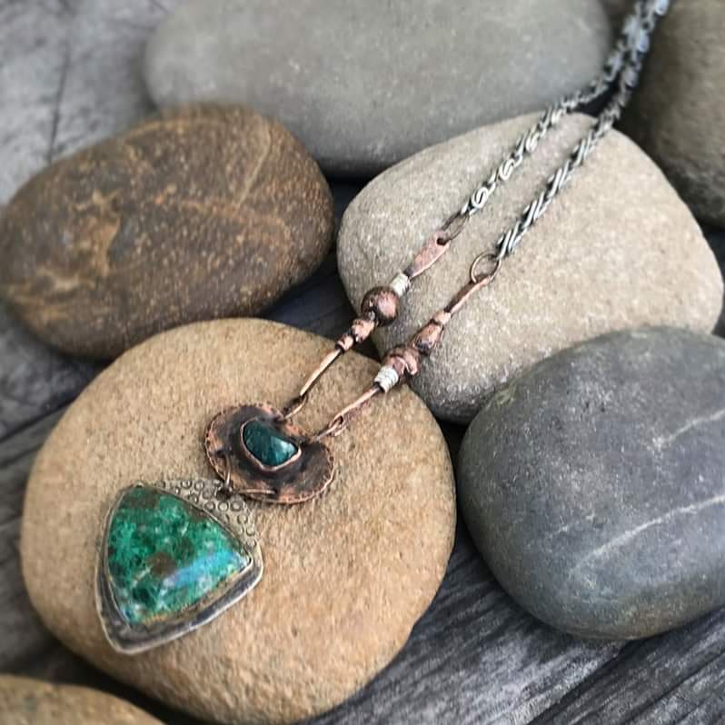 Gallery4Fargo's tweet photo. Gallery 4 is excited to welcome Shelli Fenske as a premiere member artist at the gallery. Read more about Shelli and see her artworks and jewelry on display at the gallery.

https://t.co/zv2K4WliCX

#ArtTeachersRule #shellifenske #fenske #gallery4 #fargo #newartists #jewelry https://t.co/11VtYVSvmx